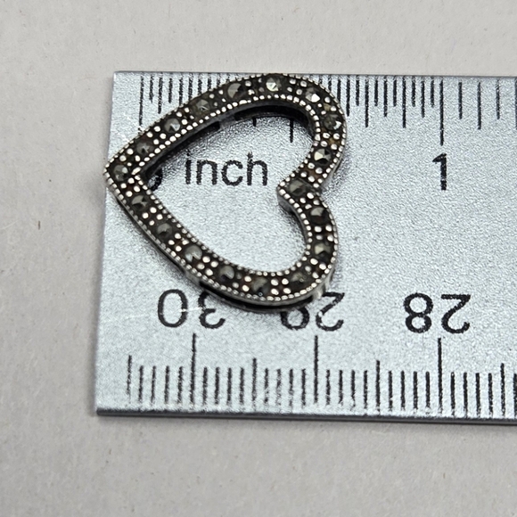 This Sterling .925 Silver Heart Shape Marcasite Stone Slide Open Sides Pendant - Picture 5 of 13